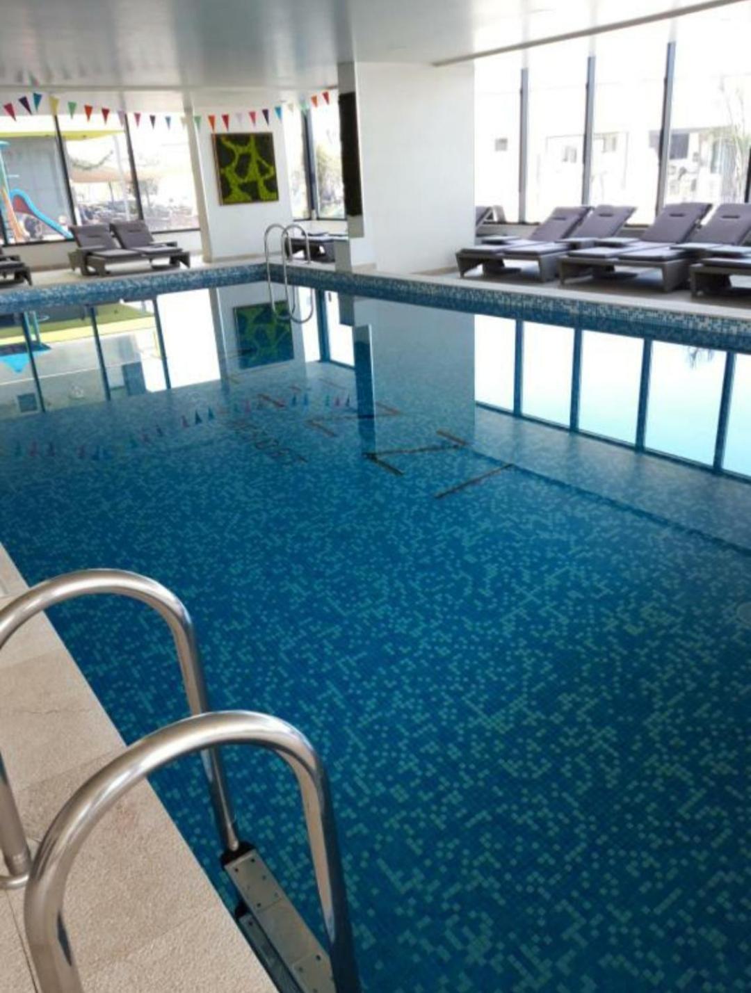 Alezzi Luxury Apartment Spa Resort Piscina Incalzita Sauna Parking Năvodari Exterior foto